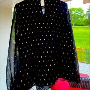 White House Black Market top